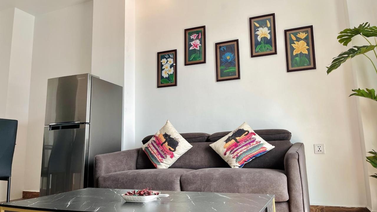 Times Hotel At Bassac Lane Phnom Penh Exterior foto